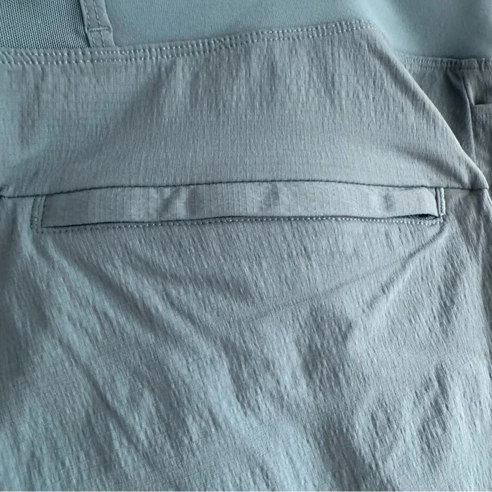Athleta Teal Trekkie North Abrasion Resistant UPF 50+ Performance Shorts Size 18 - Picture 9 of 10